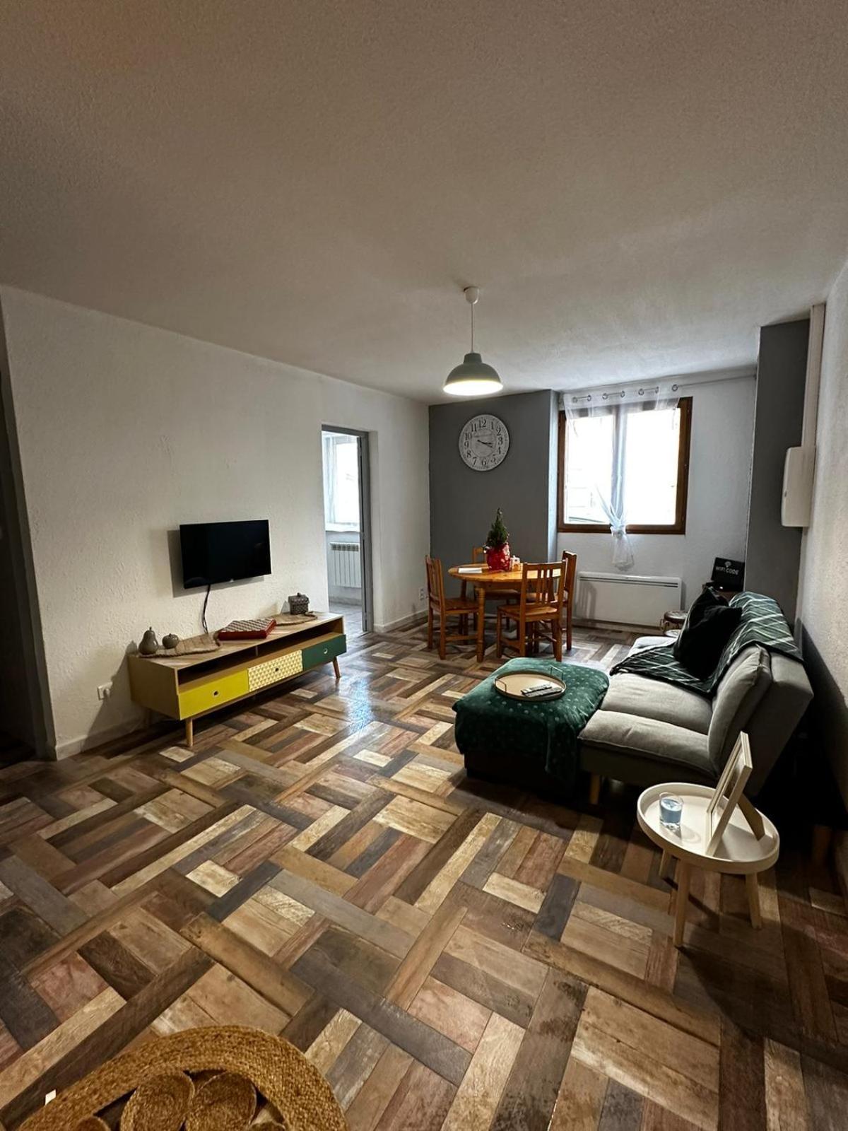 Superbe Appartement Lamalou-les-Bains Kültér fotó
