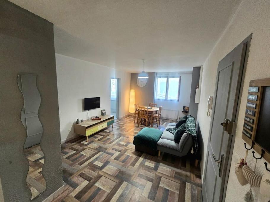 Superbe Appartement Lamalou-les-Bains Kültér fotó